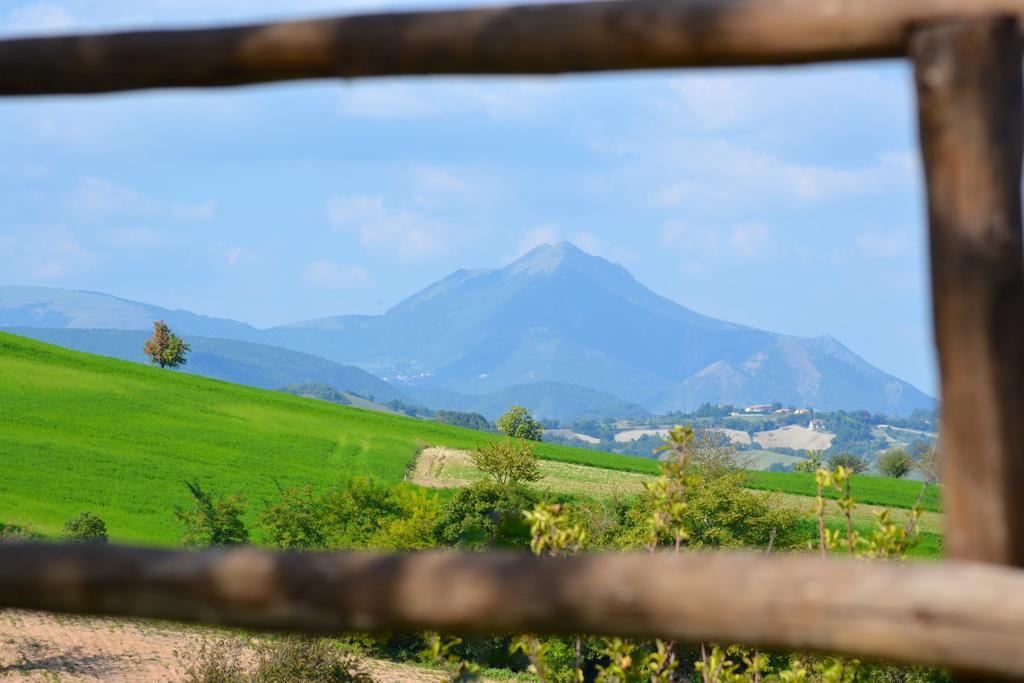 Agriturismo B&B La Cerasa Фабриано Экстерьер фото